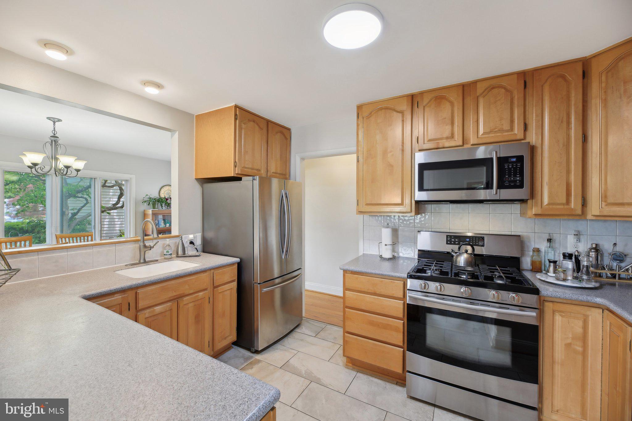 113 Ridgely Road Glen Burnie, MD 21061 - Photo 10 of 45 Gallery Image 10