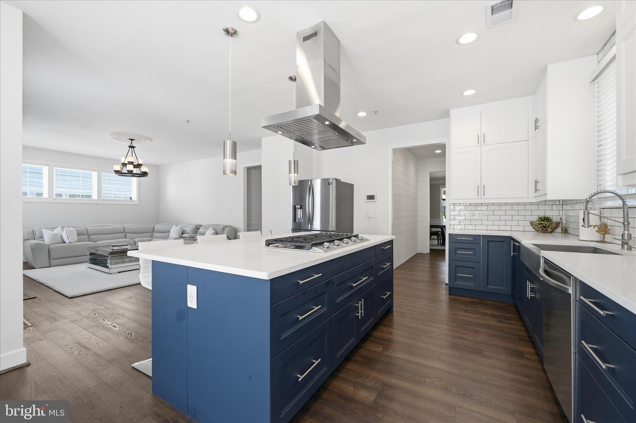 23121 Frederick Road Clarksburg, MD 20871 - Photo 14 of 48 Kitchen