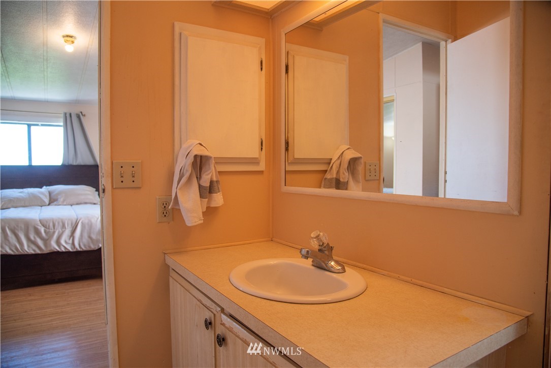 5594 Seavue Road Birch Bay, WA 98230 - Photo 16 of 23 Gallery Image 16