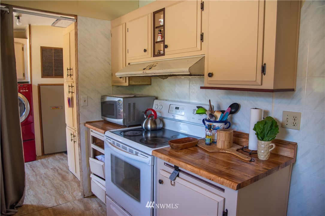 5594 Seavue Road Birch Bay, WA 98230 - Photo 8 of 23 Gallery Image 8