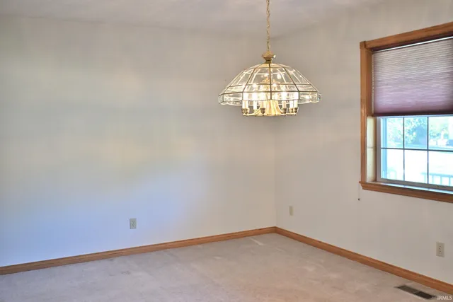 $365,000 | 956 South University Drive, Jasper, IN 47546