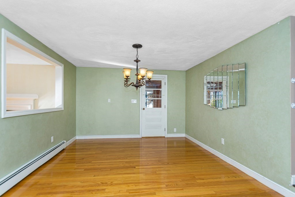 90 Batchelder Road Reading, MA 01867 - Photo 12 of 40 Gallery Image 12