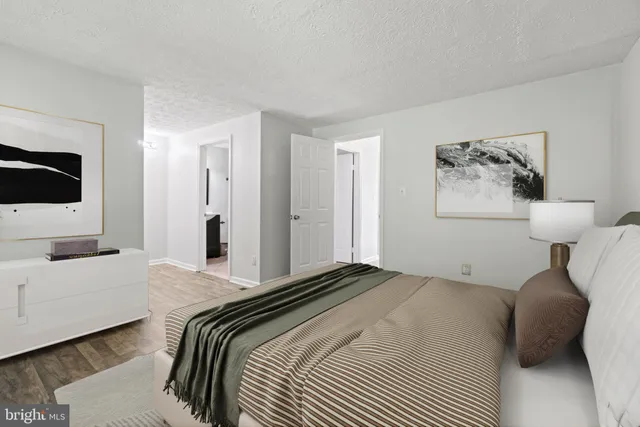 $399,900 | 3618 Wharf Lane, Triangle, VA 22172