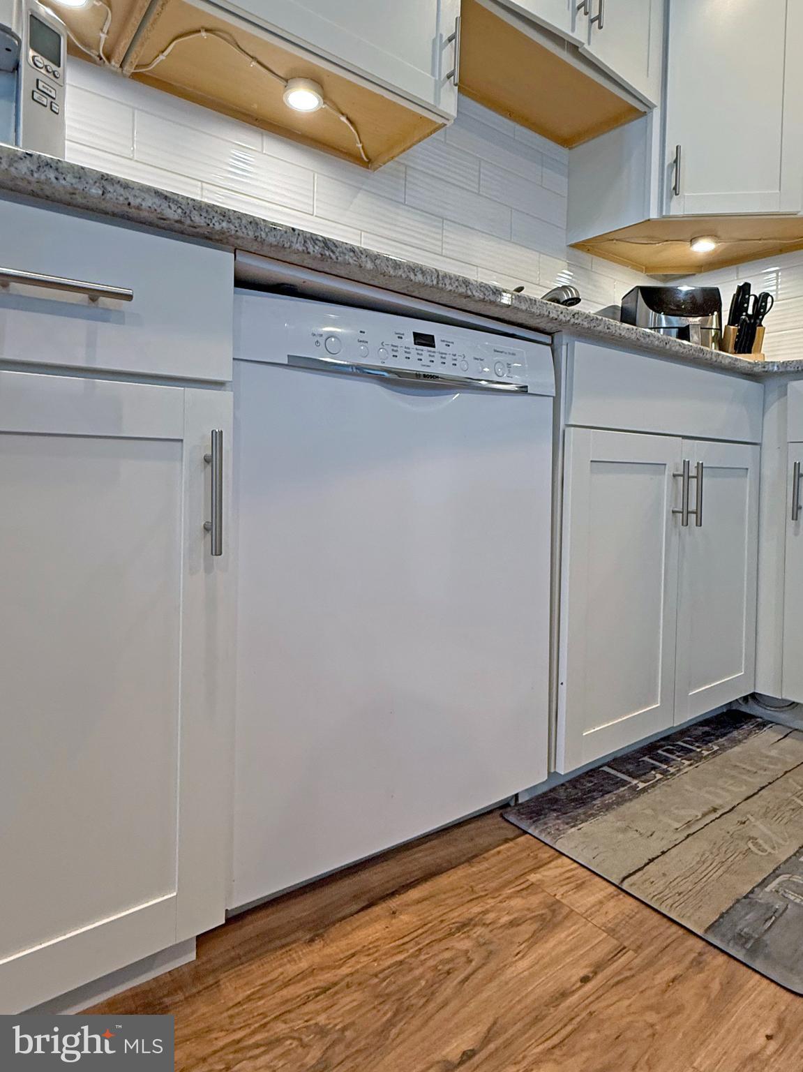 21730 E Street, Unit E29 Rehoboth Beach, DE 19971 - Photo 11 of 31 Dishwasher