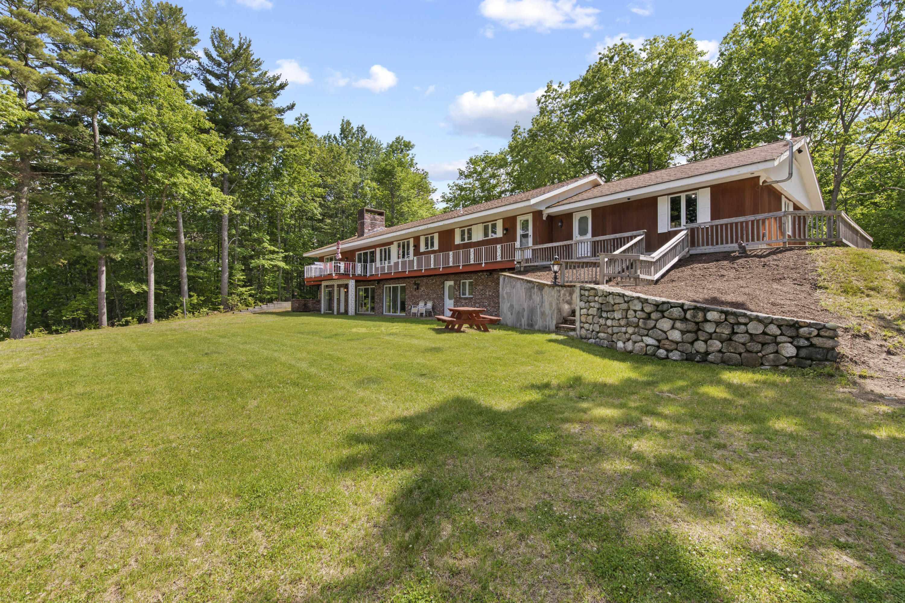 43 Leisure Point Road Standish, ME 04084 - Photo 17 of 84 43 Leisure Point Standish051