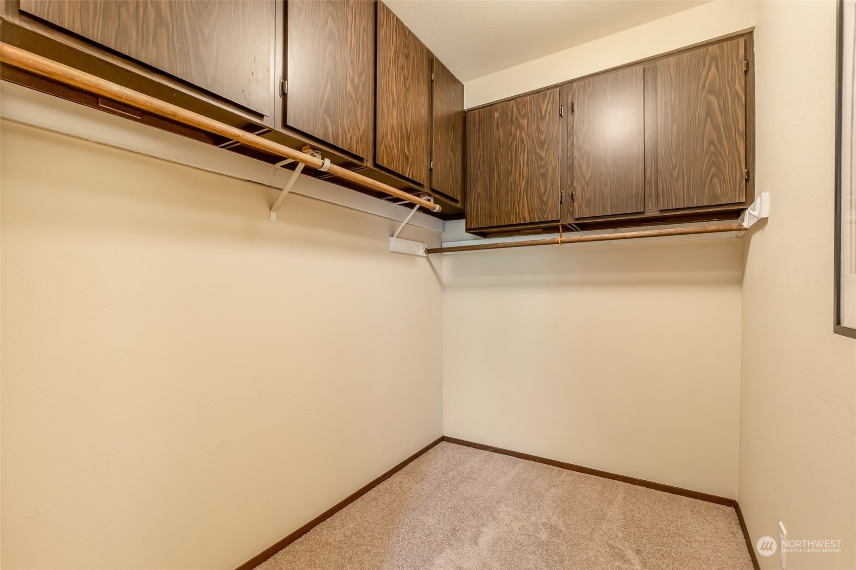 8516 196th Street Southwest, Unit 103 Edmonds, WA 98026 - Photo 17 of 31 Gallery Image 17