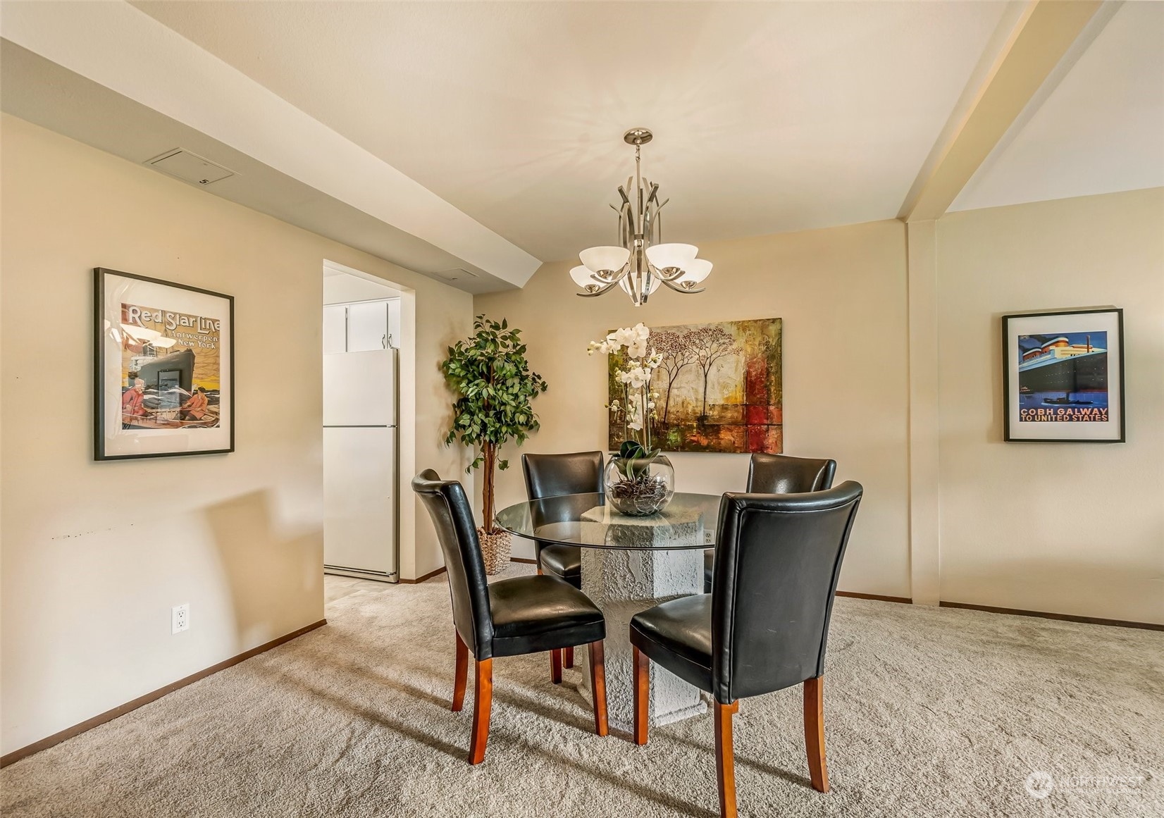8516 196th Street Southwest, Unit 103 Edmonds, WA 98026 - Photo 8 of 31 Gallery Image 8