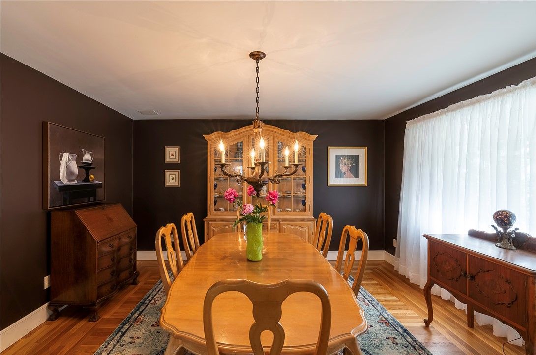 8 Edgemere Road Cranston, RI 02905 - Photo 8 of 44 Spacious formal dining room