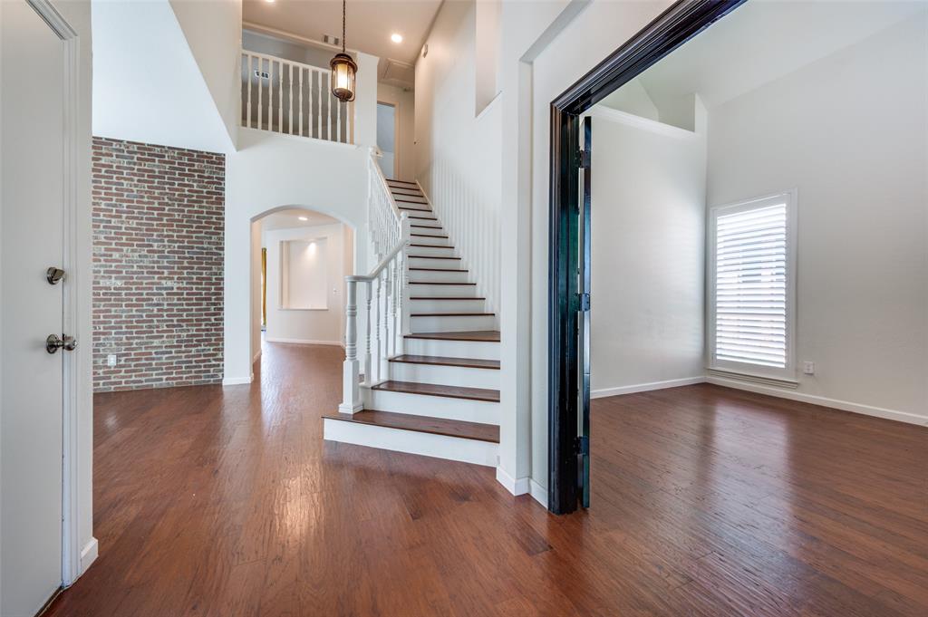 3772 Waterside Court Addison, TX 75001 - Photo 5 of 22