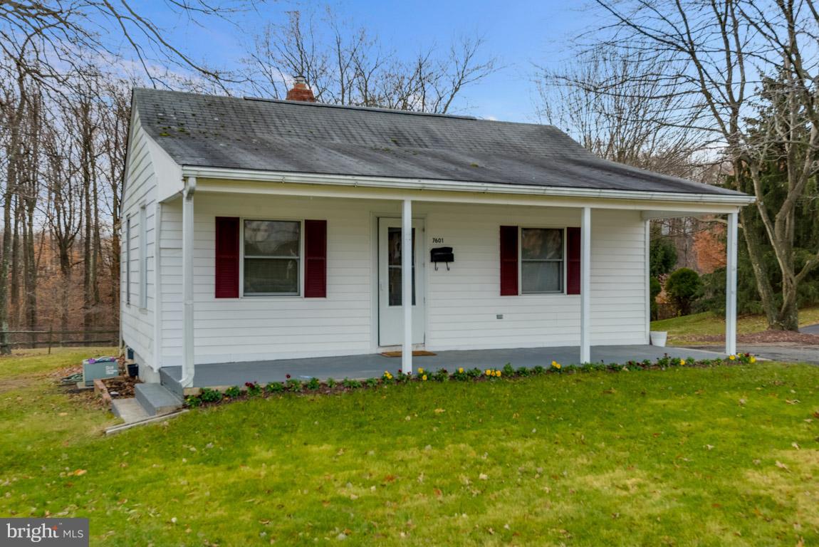 7601 Brooklyn Bridge Road Laurel, MD 20707 - Photo 1 of 21 Exterior (Front)