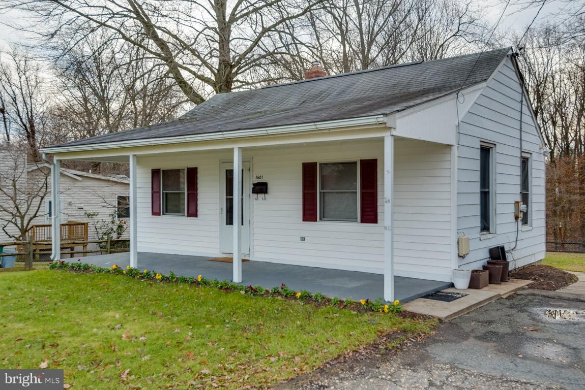 7601 Brooklyn Bridge Road Laurel, MD 20707 - Photo 2 of 21 Exterior (Front)