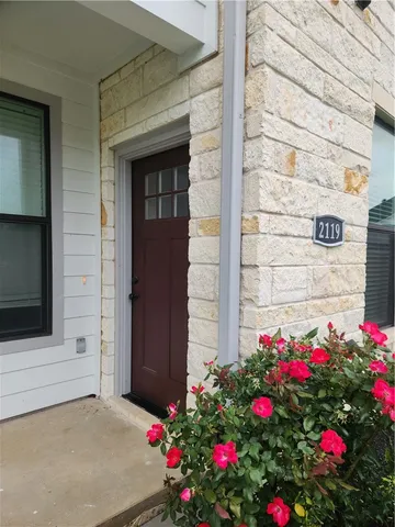 $500 | 2119 Jax Drive, College Station, TX 77845