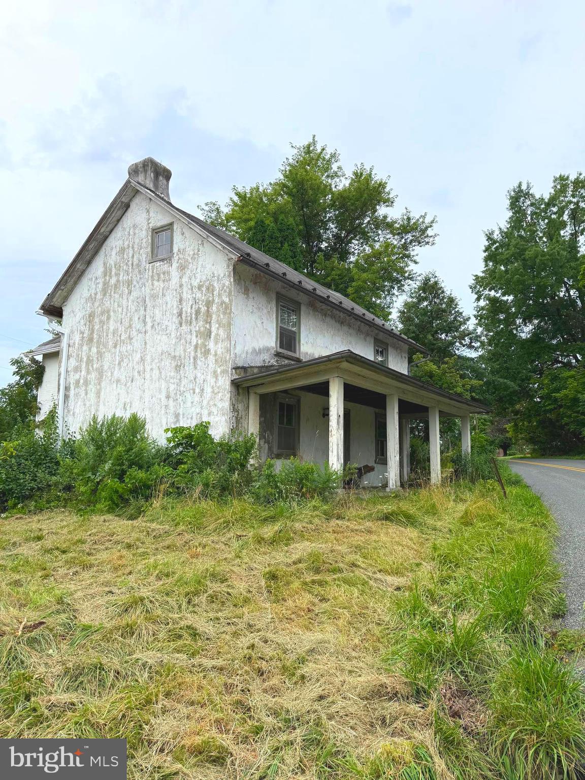 1415 Kumry Road Pennsburg, PA 18073 - Photo 3 of 19 Gallery Image 3