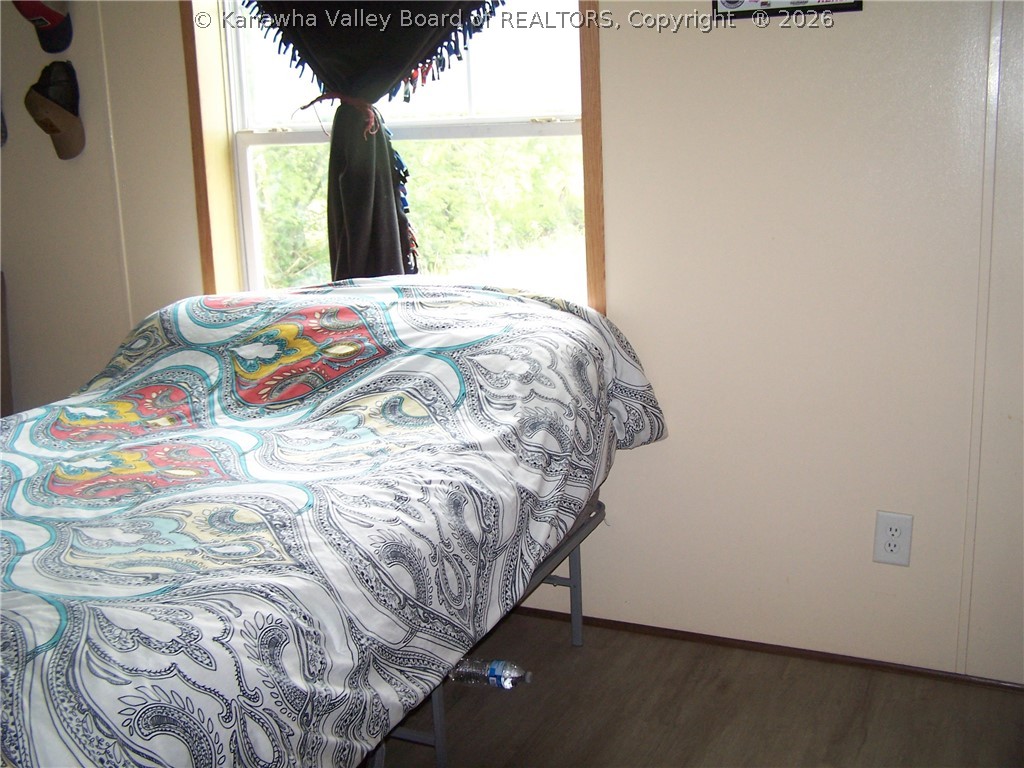 78 Country Club Rd Point Point Pleasant, WV 25550 - Photo 12 of 13 Gallery Image 12