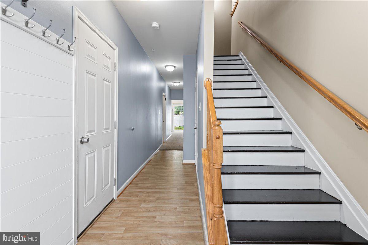 12921 Yellow Jacket Road Hagerstown, MD 21740 - Photo 4 of 38