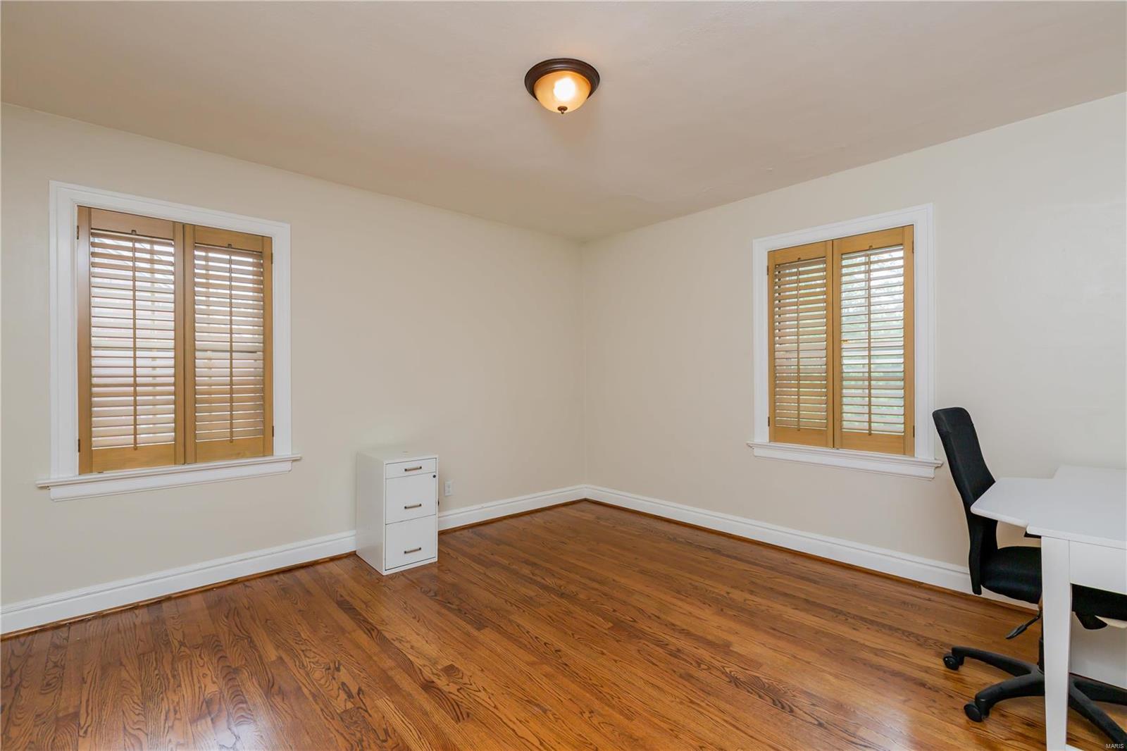 8060 Audrain Drive St. Louis, MO 63121 - Photo 18 of 26