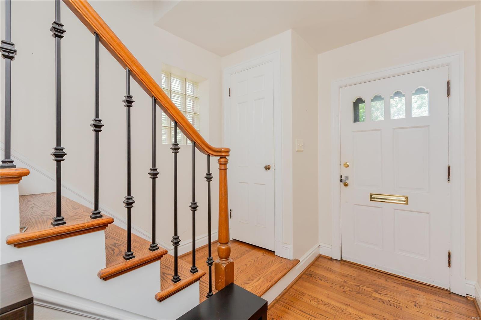 8060 Audrain Drive St. Louis, MO 63121 - Photo 3 of 26