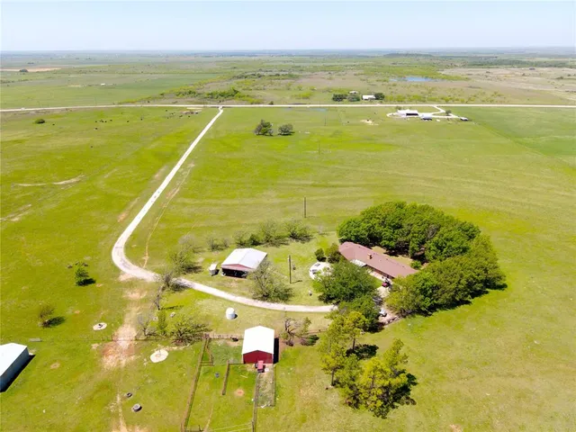 $949,900 | 4820 Highway 16, Loving, TX 76460