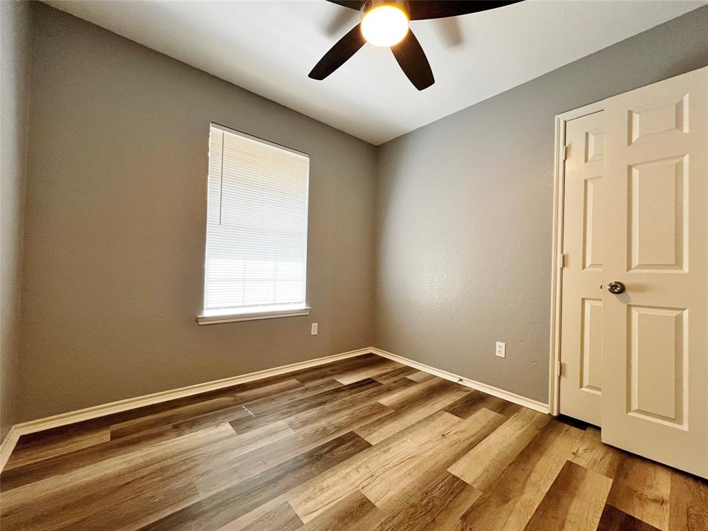1010 South Retta Street Fort Worth, TX 76111 - Photo 23 of 24