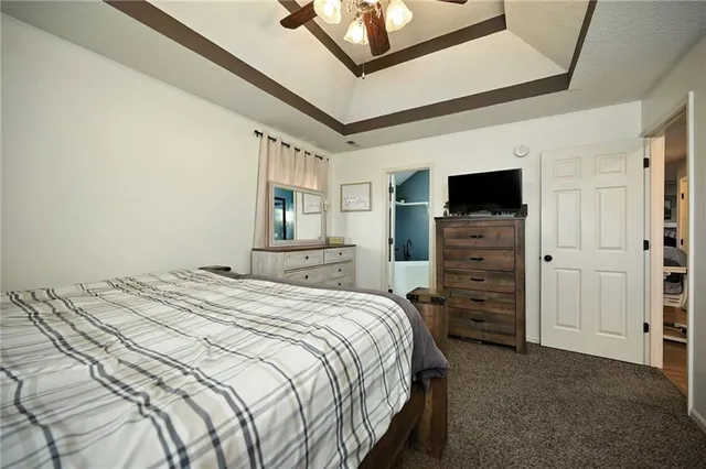 $425,000 | 19401 East 217th Street, Harrisonville, MO 64701