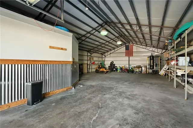 $425,000 | 19401 East 217th Street, Harrisonville, MO 64701