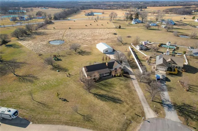 $425,000 | 19401 East 217th Street, Harrisonville, MO 64701