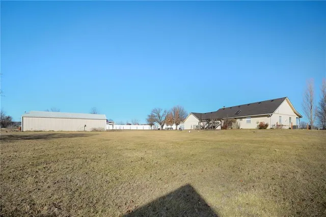$425,000 | 19401 East 217th Street, Harrisonville, MO 64701
