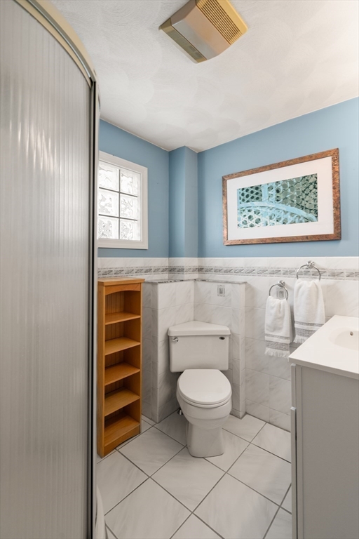 43 Maple Avenue Nahant, MA 01908 - Photo 31 of 34