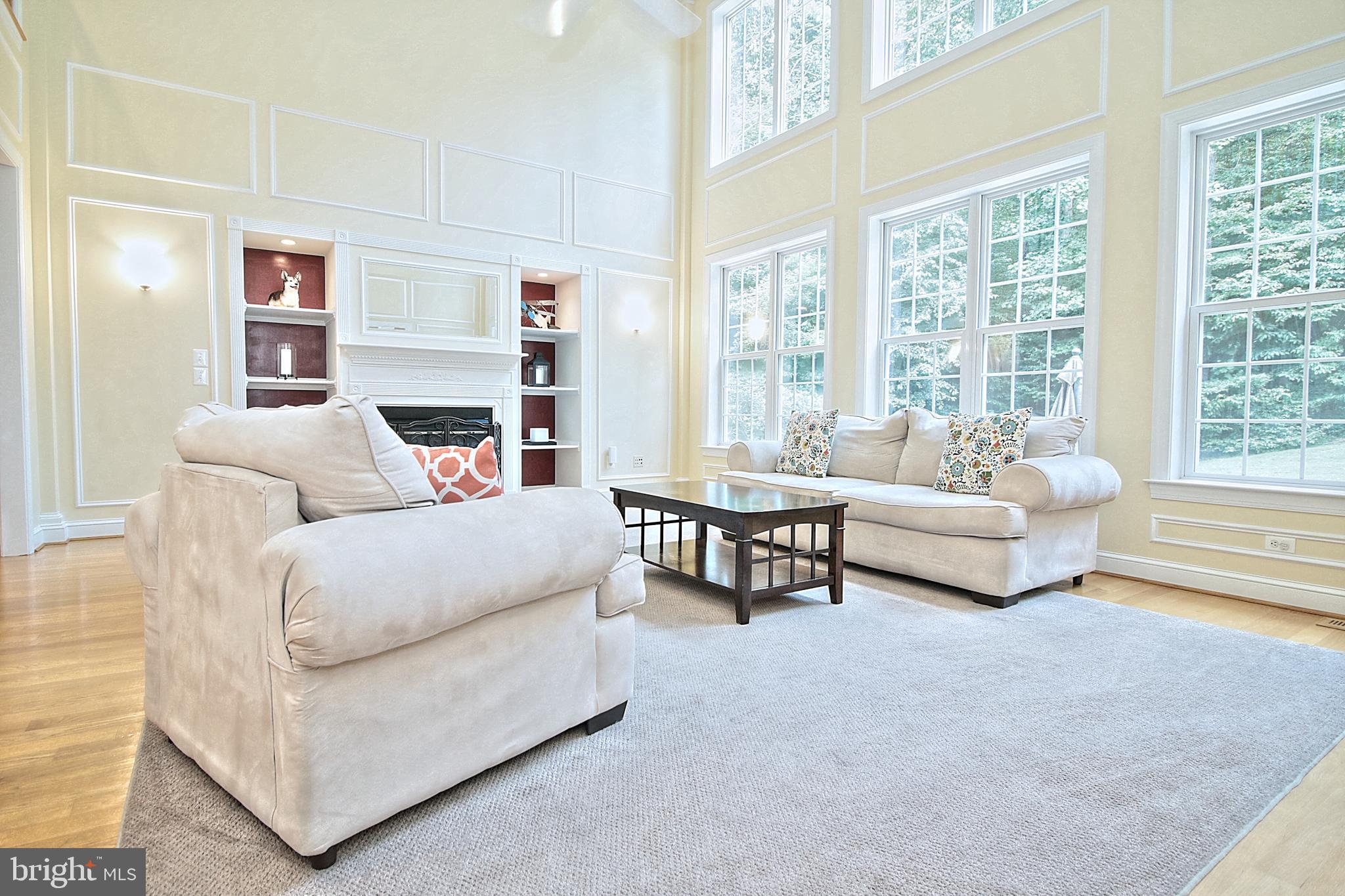 8013 Pinnacle Ridge Drive Manassas, VA 20112 - Photo 3 of 59 Gallery Image 3