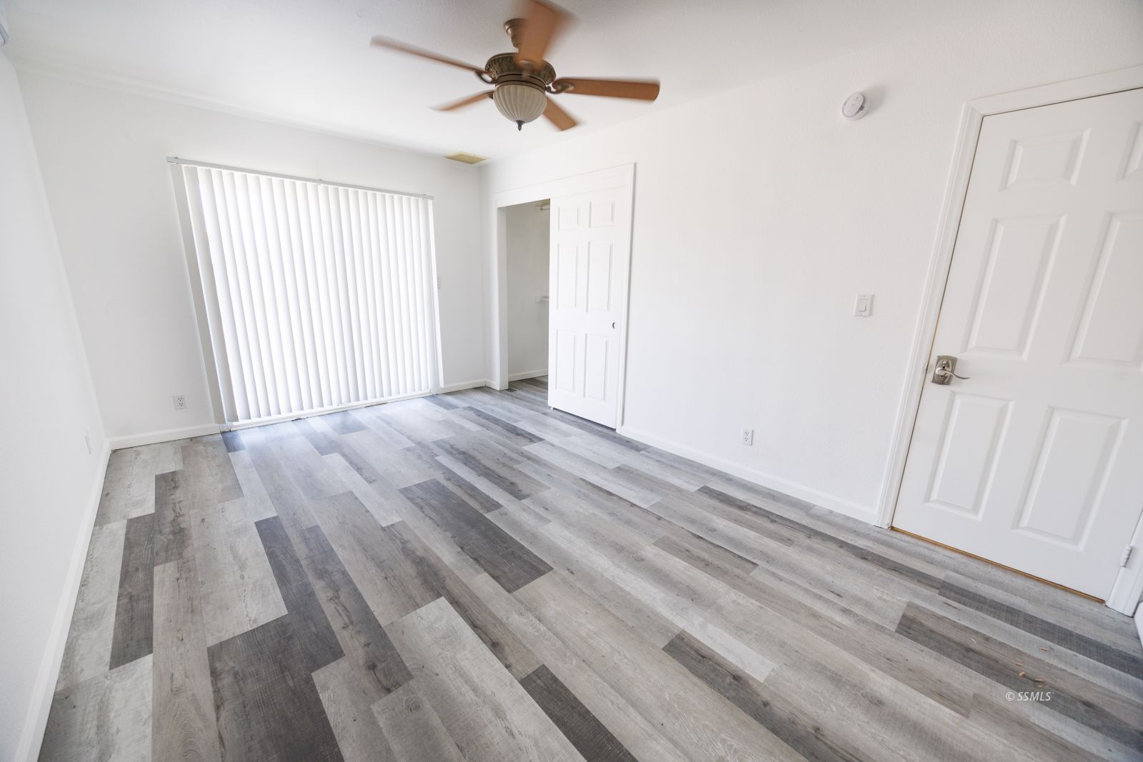 935 West Upjohn Avenue Ridgecrest, CA 93555 - Photo 22 of 40