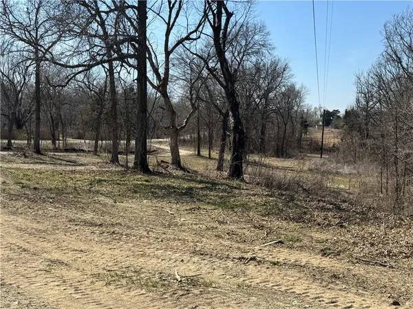 $550,000 | 7266 Northwest State Rte Ff, Adrian, MO 64720