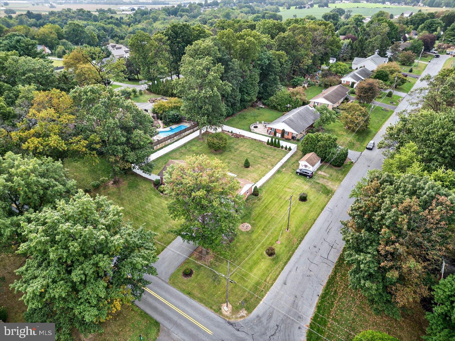 433 Fairland Road Manheim, PA 17545 - Photo 23 of 26