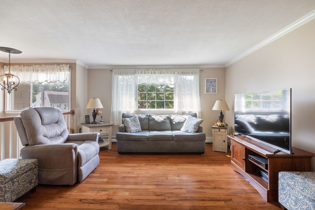 49 Eleanor Road Raynham, MA 02767 - Photo 12 of 29 Gallery Image 12
