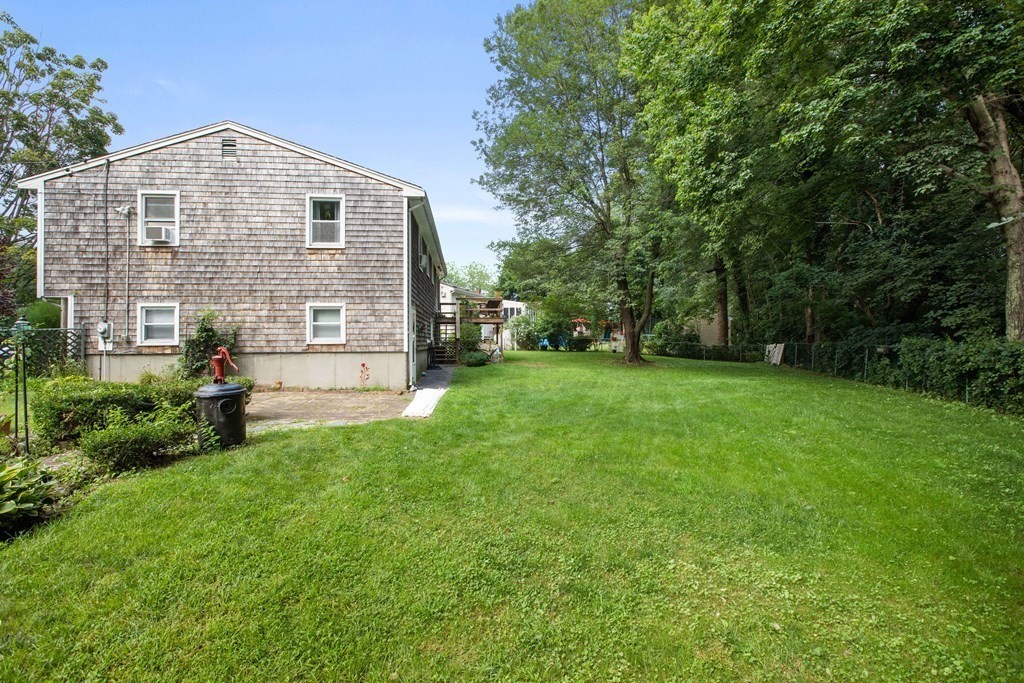 49 Eleanor Road Raynham, MA 02767 - Photo 27 of 29 Gallery Image 27