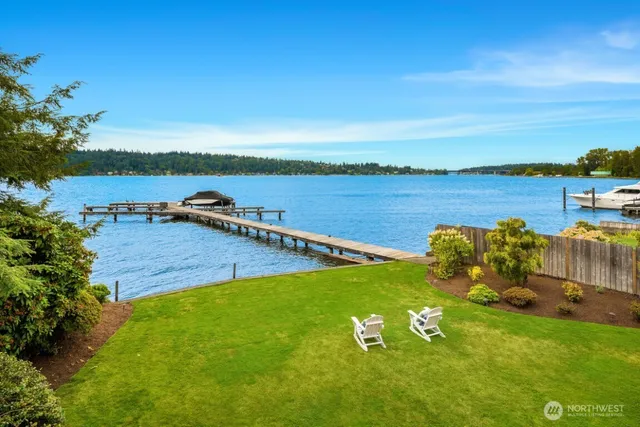 $7,500 | 4723 Lakehurst Lane Southeast, Bellevue, WA 98006