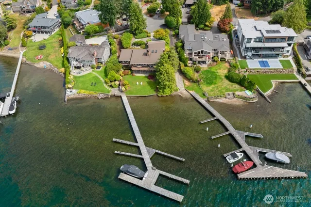 $7,500 | 4723 Lakehurst Lane Southeast, Bellevue, WA 98006