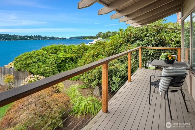 $7,500 | 4723 Lakehurst Lane Southeast, Bellevue, WA 98006