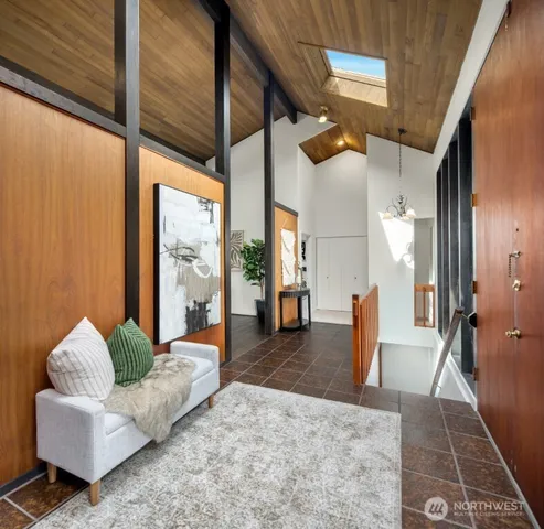 $7,500 | 4723 Lakehurst Lane Southeast, Bellevue, WA 98006