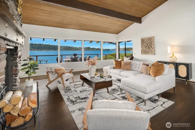 $7,500 | 4723 Lakehurst Lane Southeast, Bellevue, WA 98006