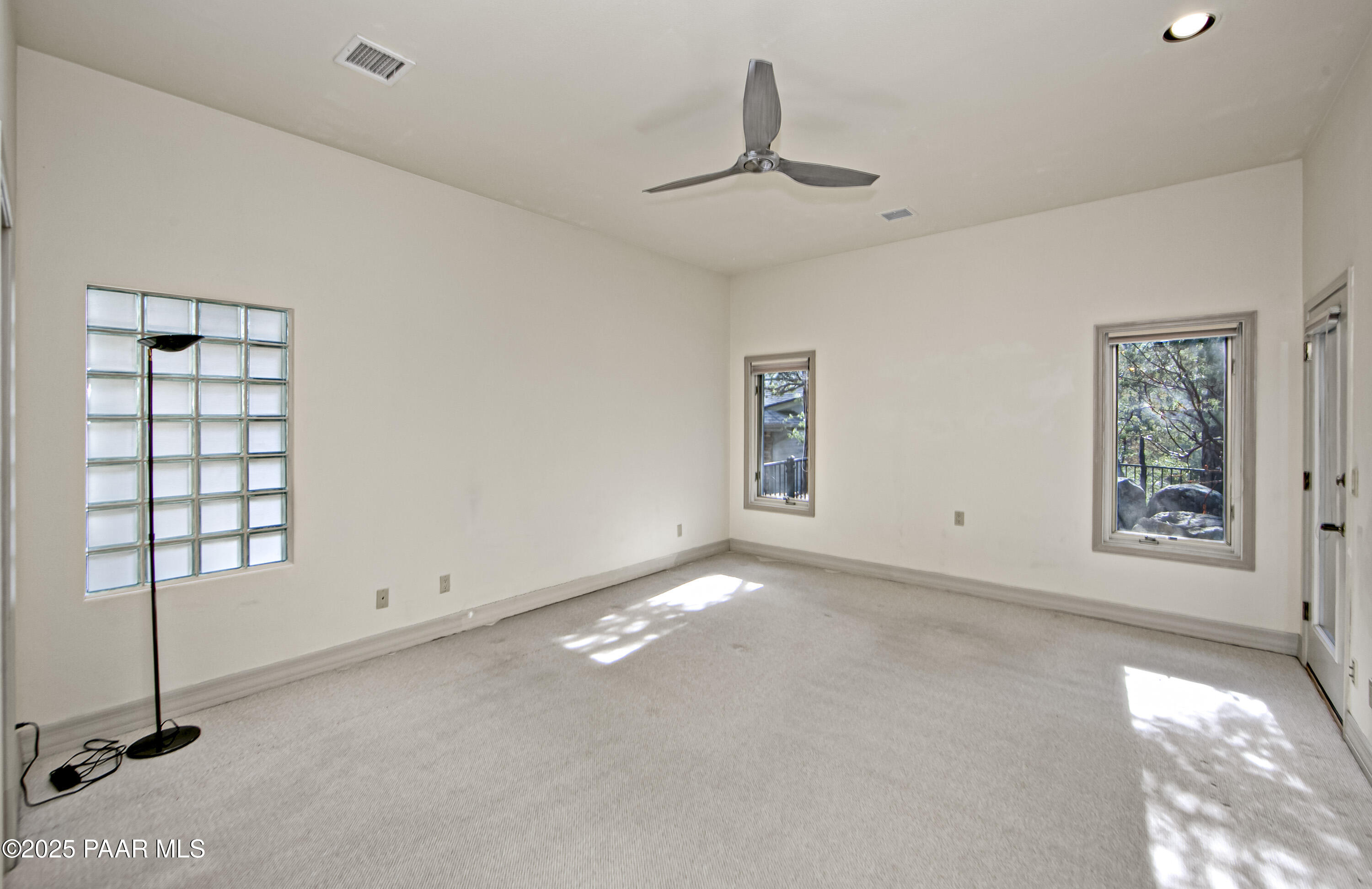 1905 Timber Point West Prescott, AZ 86303 - Photo 10 of 27 a view of an empty room with a window