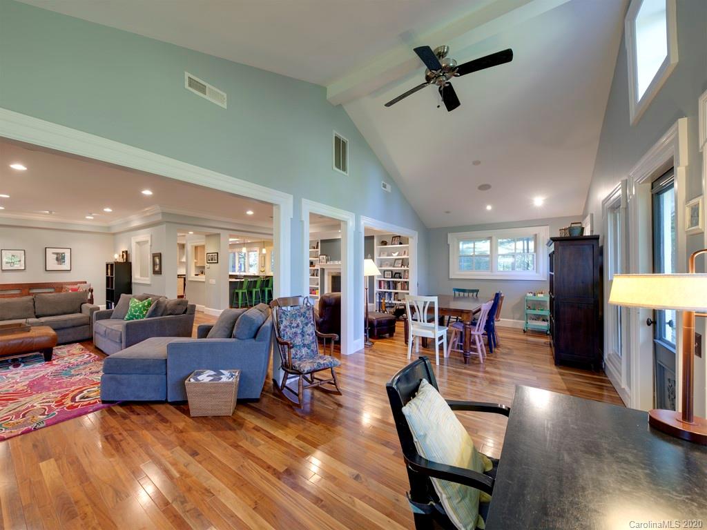 202 Delphia Drive Brevard, NC 28712 - Photo 9 of 27