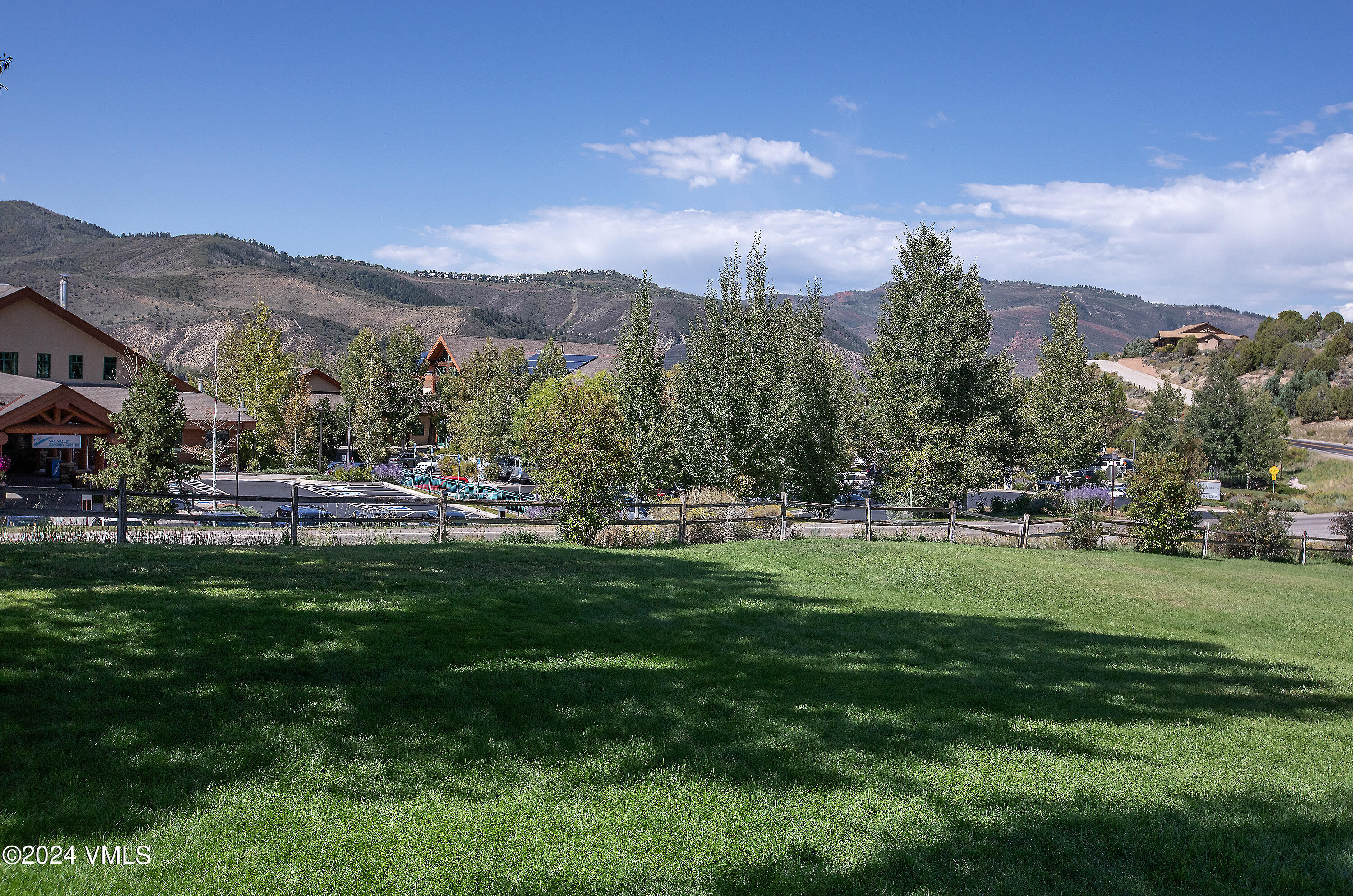 333 Beard Creek Road, Unit A203 Edwards, CO 81632 - Photo 10 of 10 North Star Condos Grass Area