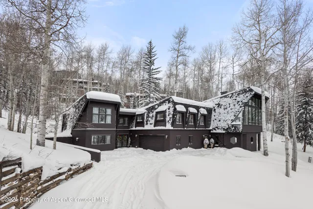 a view of a wooden floor