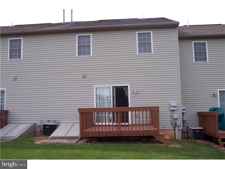 109 Nicole Way Sinking Spring, PA 19608 - Photo 9 of 16 Exterior Back