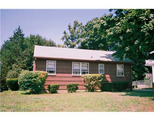 165 Treasure Road Narragansett, RI 02882 - Photo 1 of 7 Exterior Front.