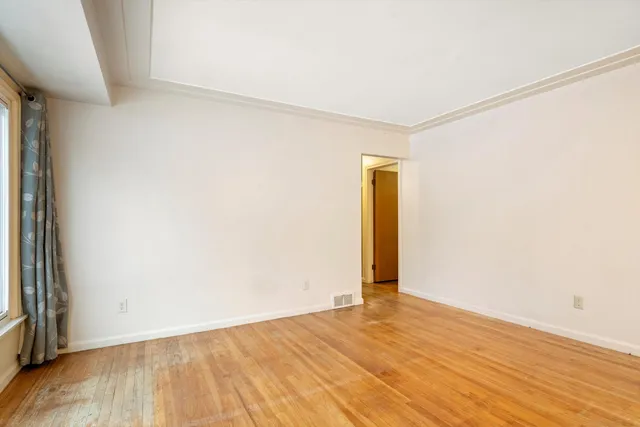 $1,450 | 17133 Delaware Avenue, Redford, MI 48240