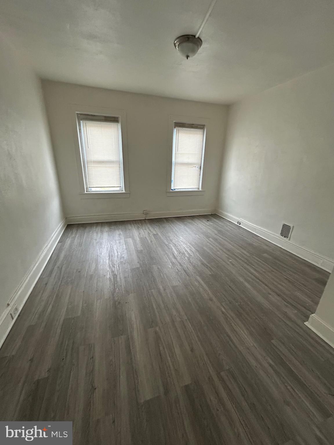 2015 Sinclair Lane Baltimore, MD 21213 - Photo 7 of 8 Bedroom 3