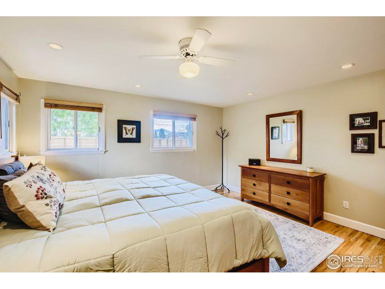 5690 Juhls Drive Boulder, CO 80301 - Photo 19 of 40 Primary Bedroom