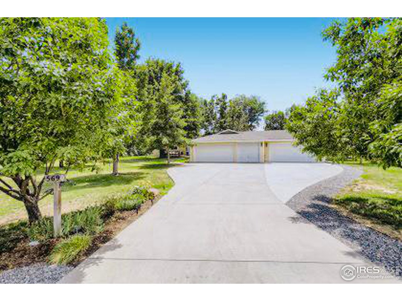 5690 Juhls Drive Boulder, CO 80301 - Photo 2 of 40 5 car detached garage