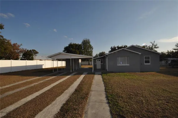 $1,395 | 1445 East Stuart Street, Bartow, FL 33830